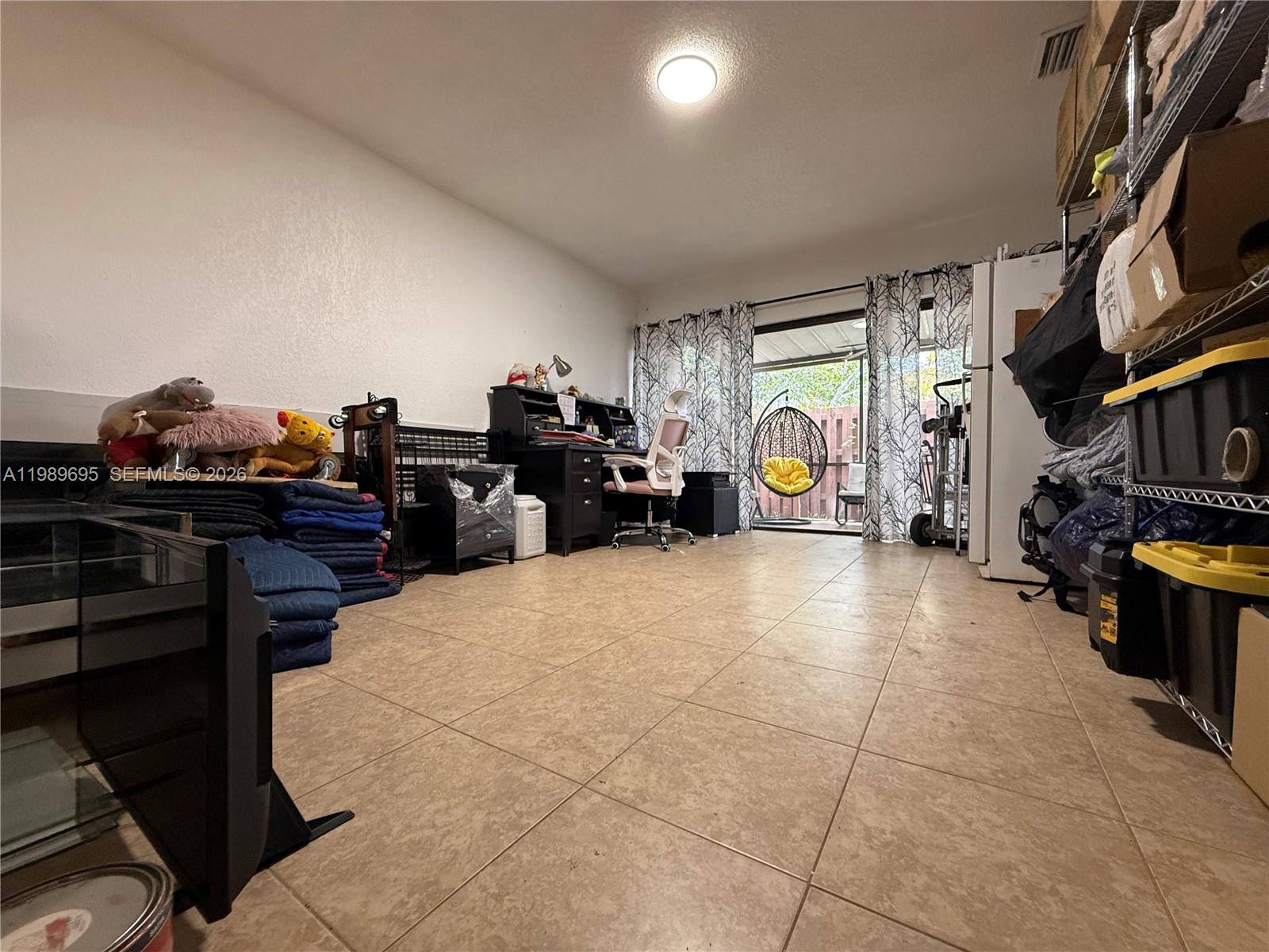 NOVA VILLAS CONDOMINIUM 3 - Residential