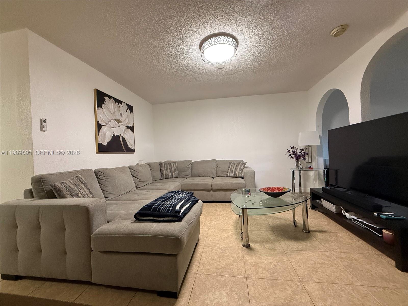 NOVA VILLAS CONDOMINIUM 3 - Residential