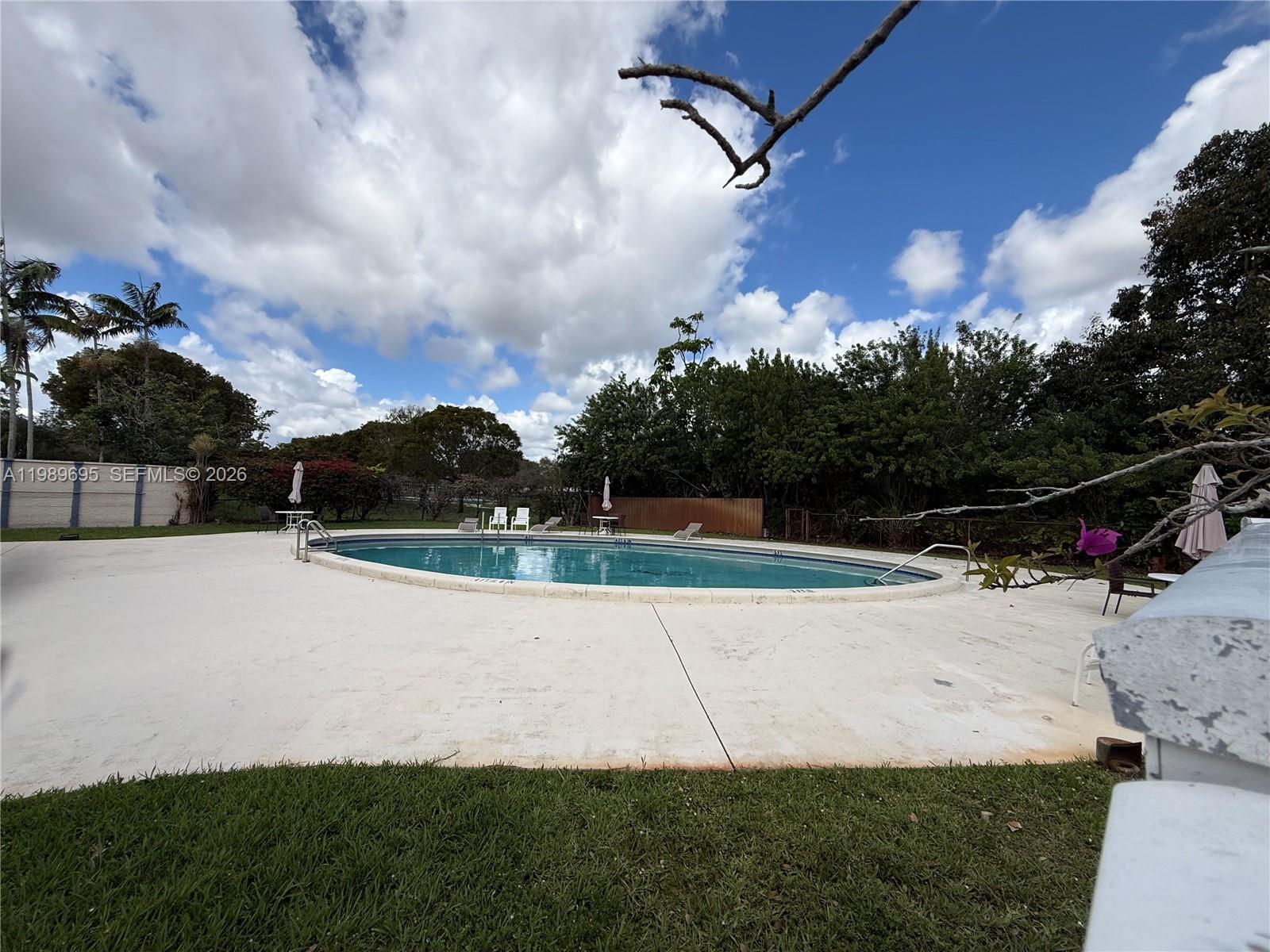 NOVA VILLAS CONDOMINIUM 3 - Residential