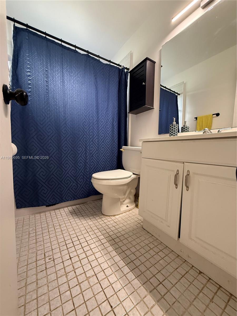 NOVA VILLAS CONDOMINIUM 3 - Residential