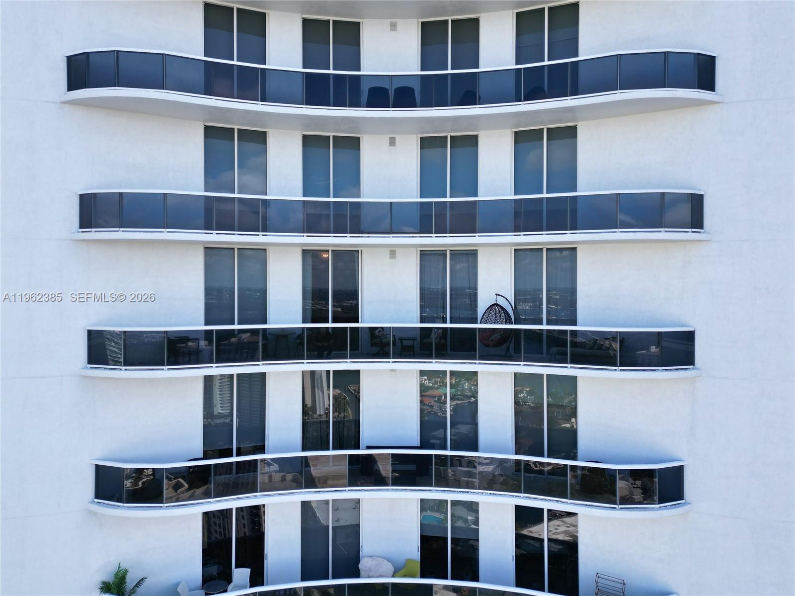 TDR TOWER I CONDO - Residential