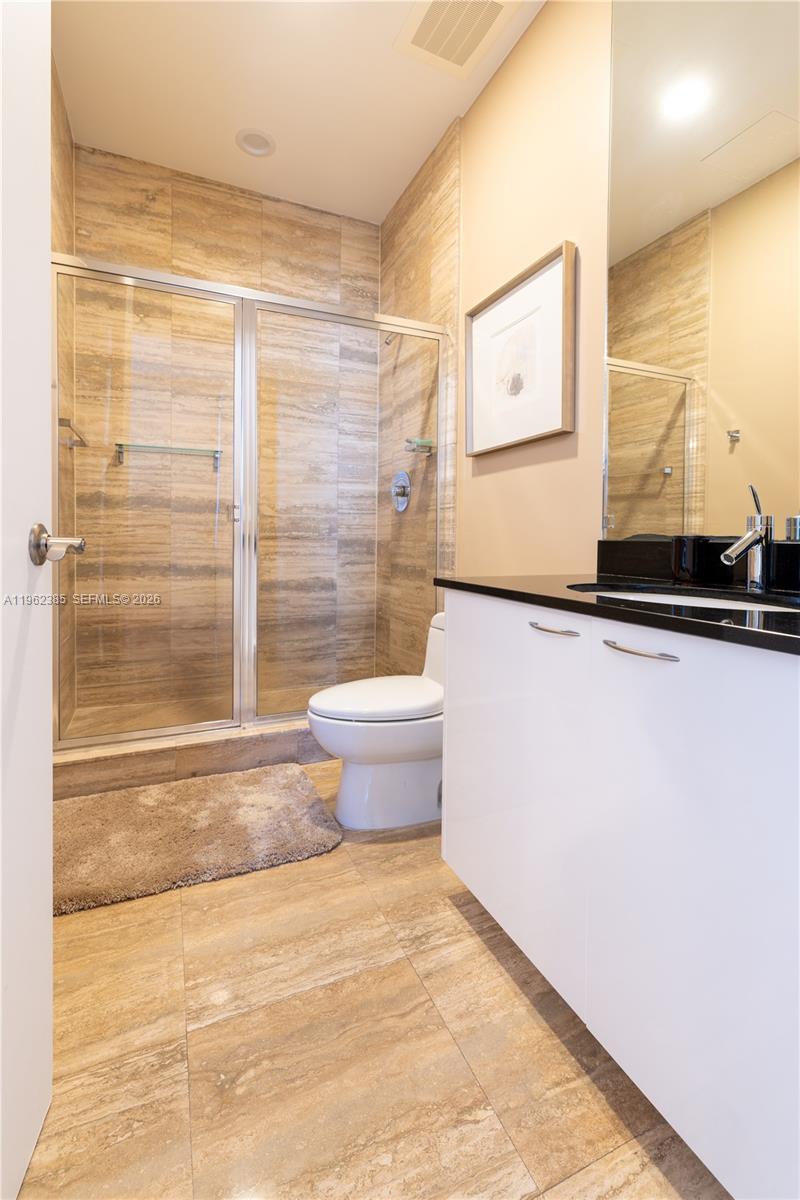 TDR TOWER I CONDO - Residential