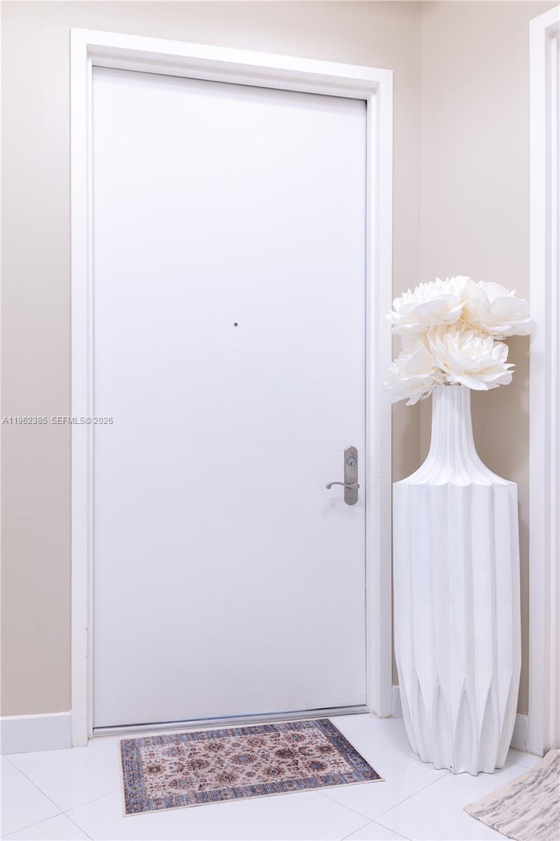 TDR TOWER I CONDO - Residential