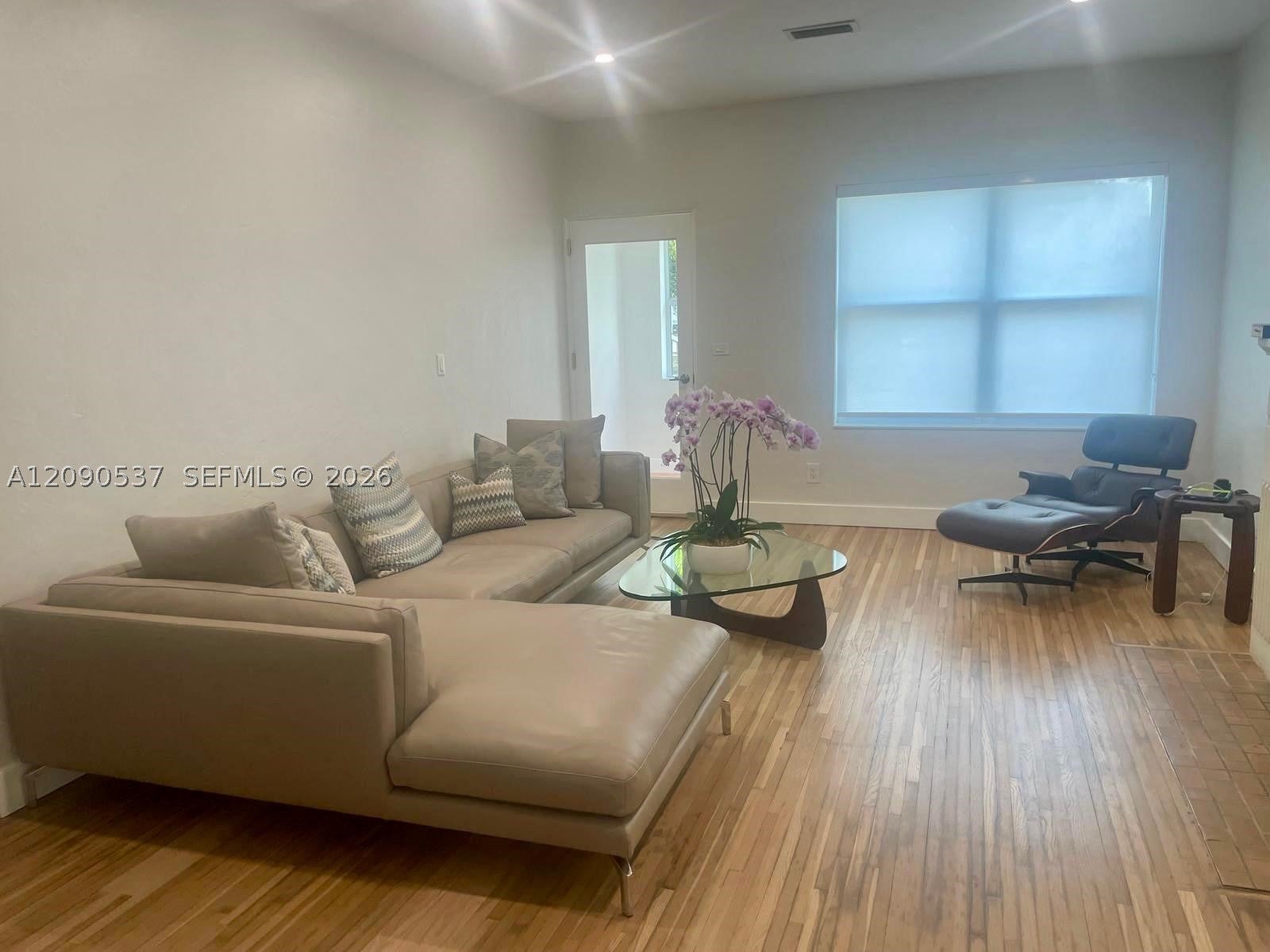1525 SW 18th St