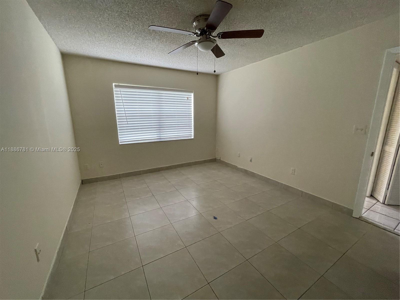 MOORS POINTE CONDO - Residential