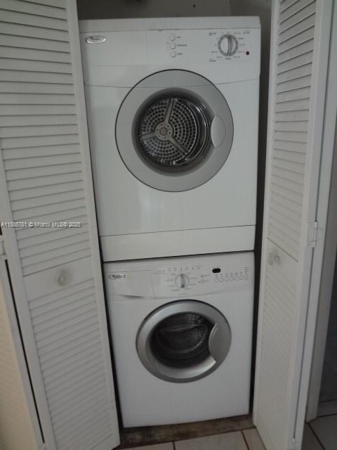 MOORS POINTE CONDO - Residential