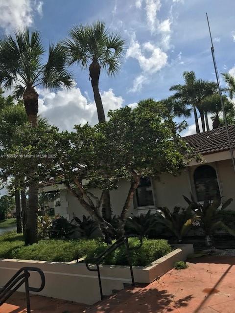 MOORS POINTE CONDO - Residential