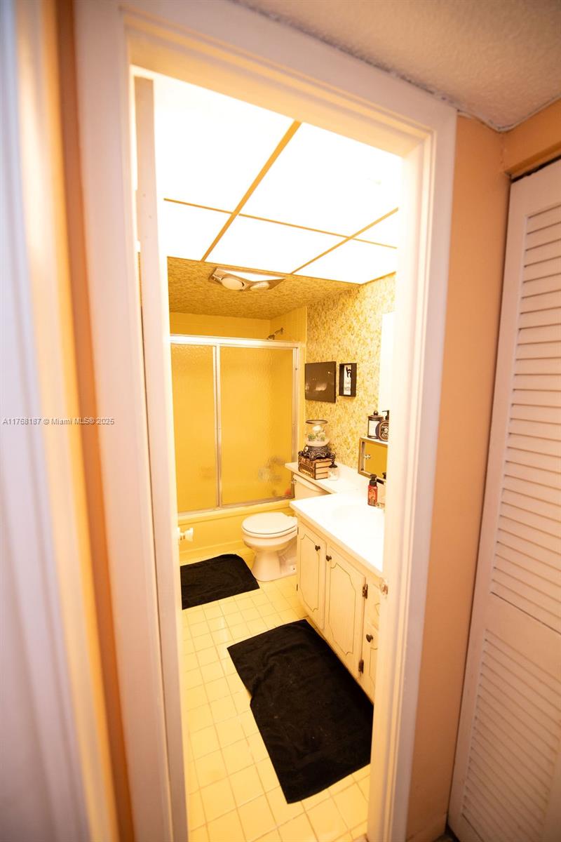 MEADOWBROOK TOWERS CONDO - Residential