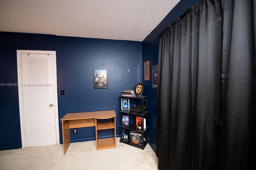 MEADOWBROOK TOWERS CONDO - Residential