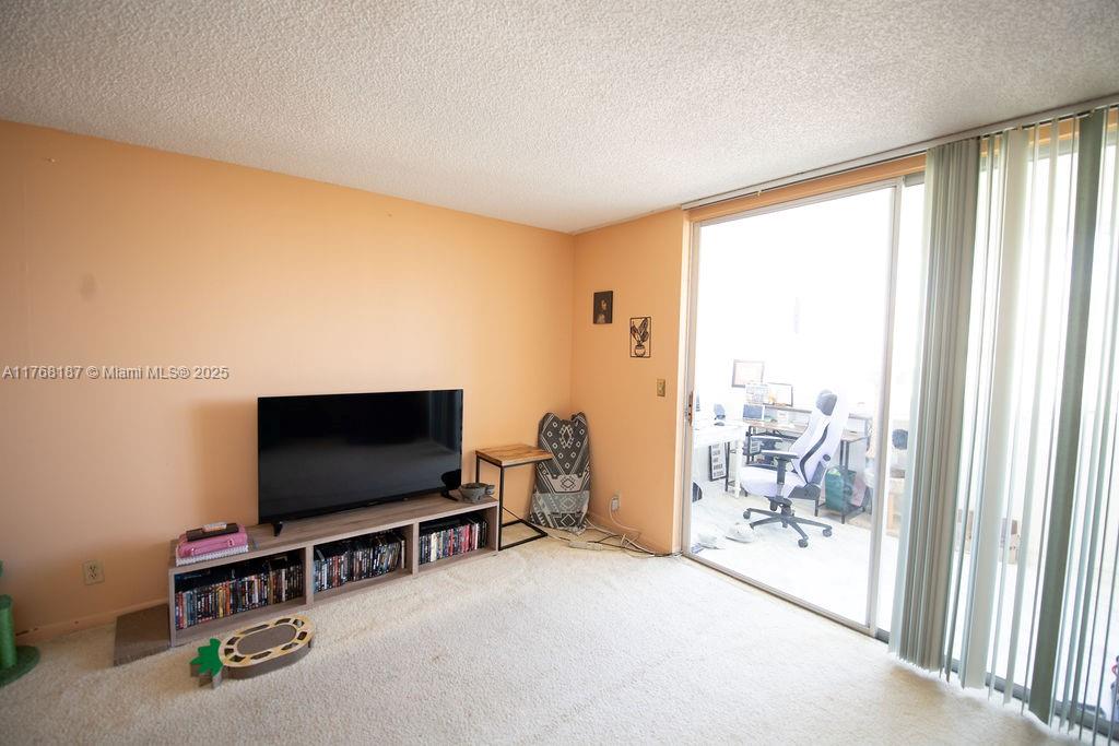 MEADOWBROOK TOWERS CONDO - Residential