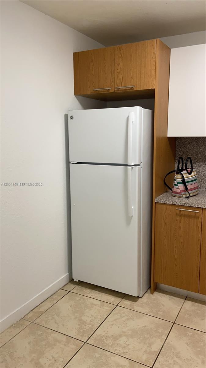 OLA CONDO - Residential