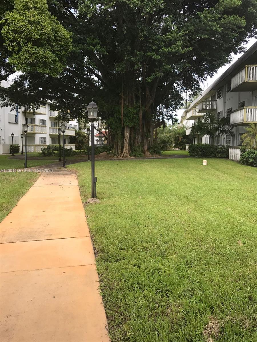 OLA CONDO - Residential