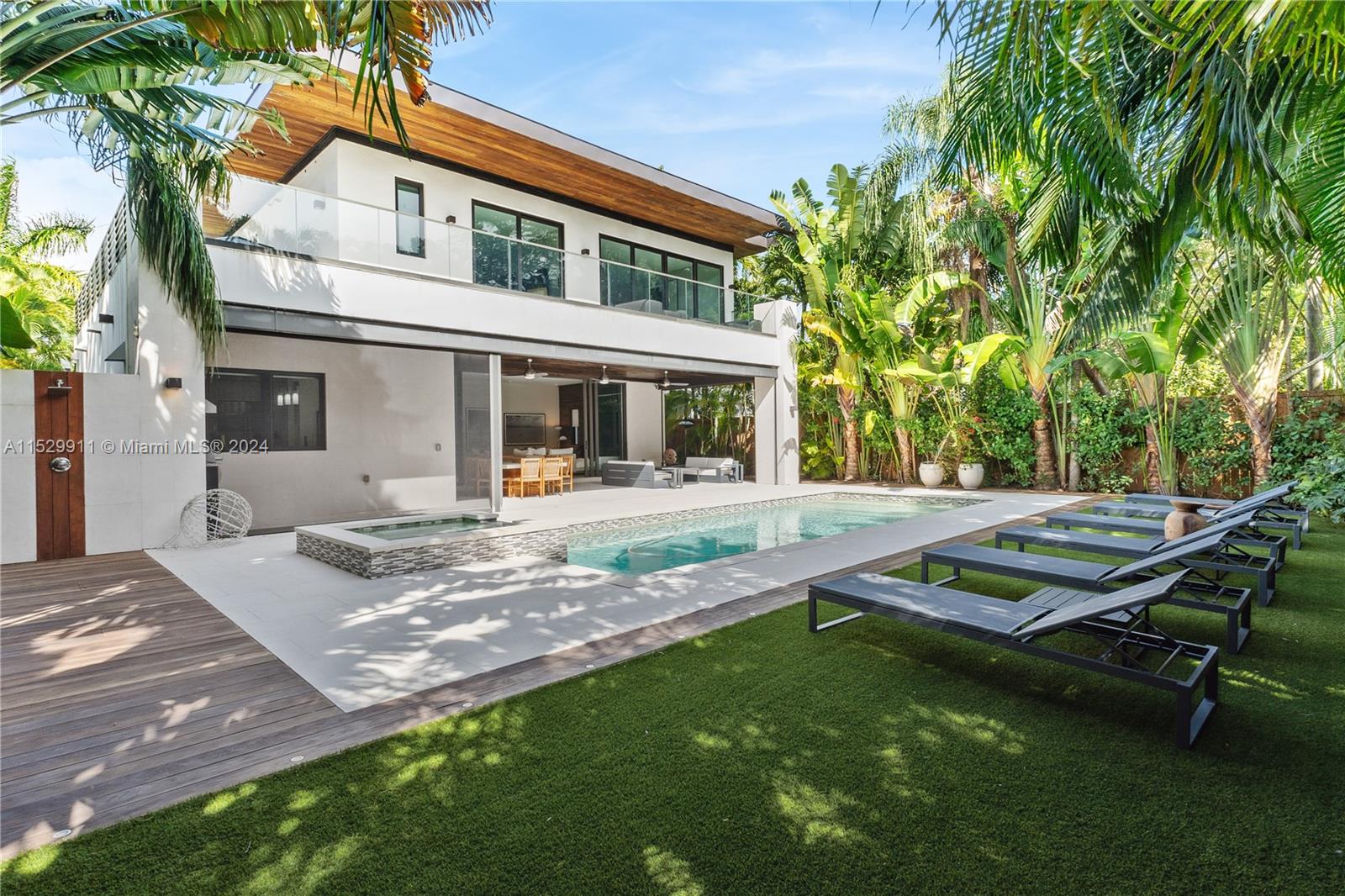 WOODRIDGE SUB - Residential