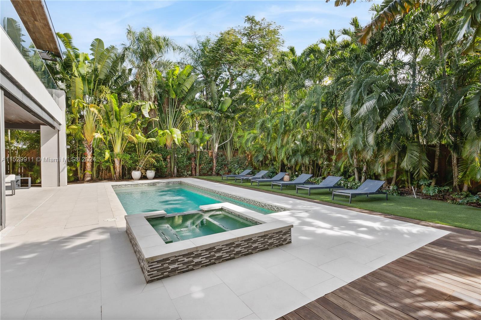 WOODRIDGE SUB - Residential