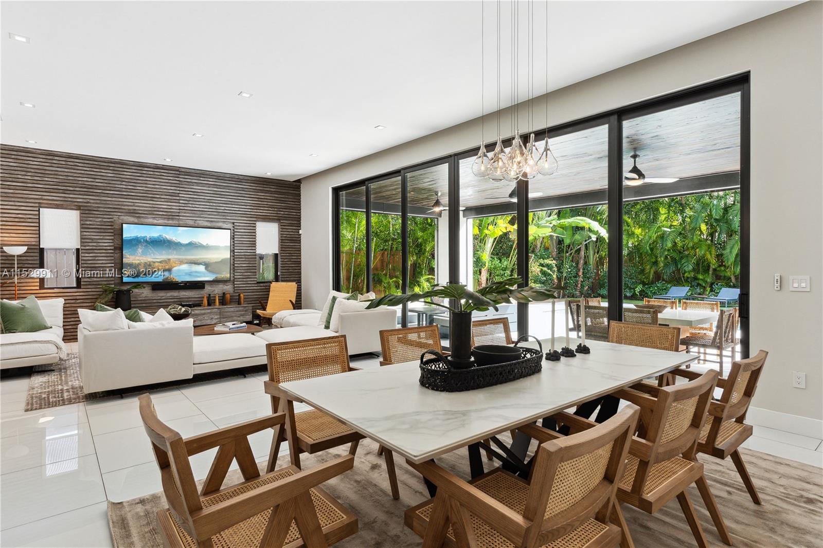 WOODRIDGE SUB - Residential