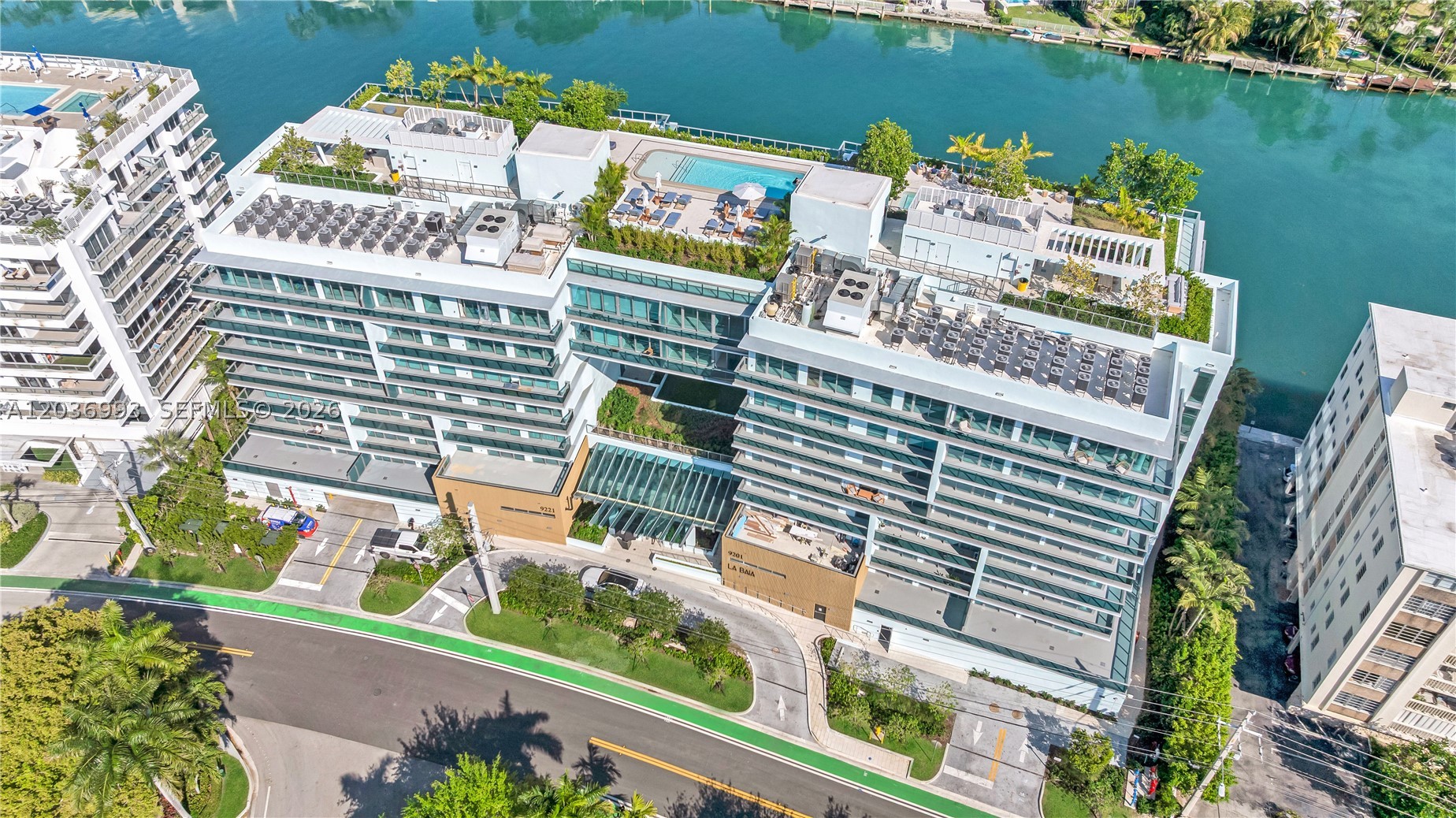9221 E Bay Harbor Drive 512
