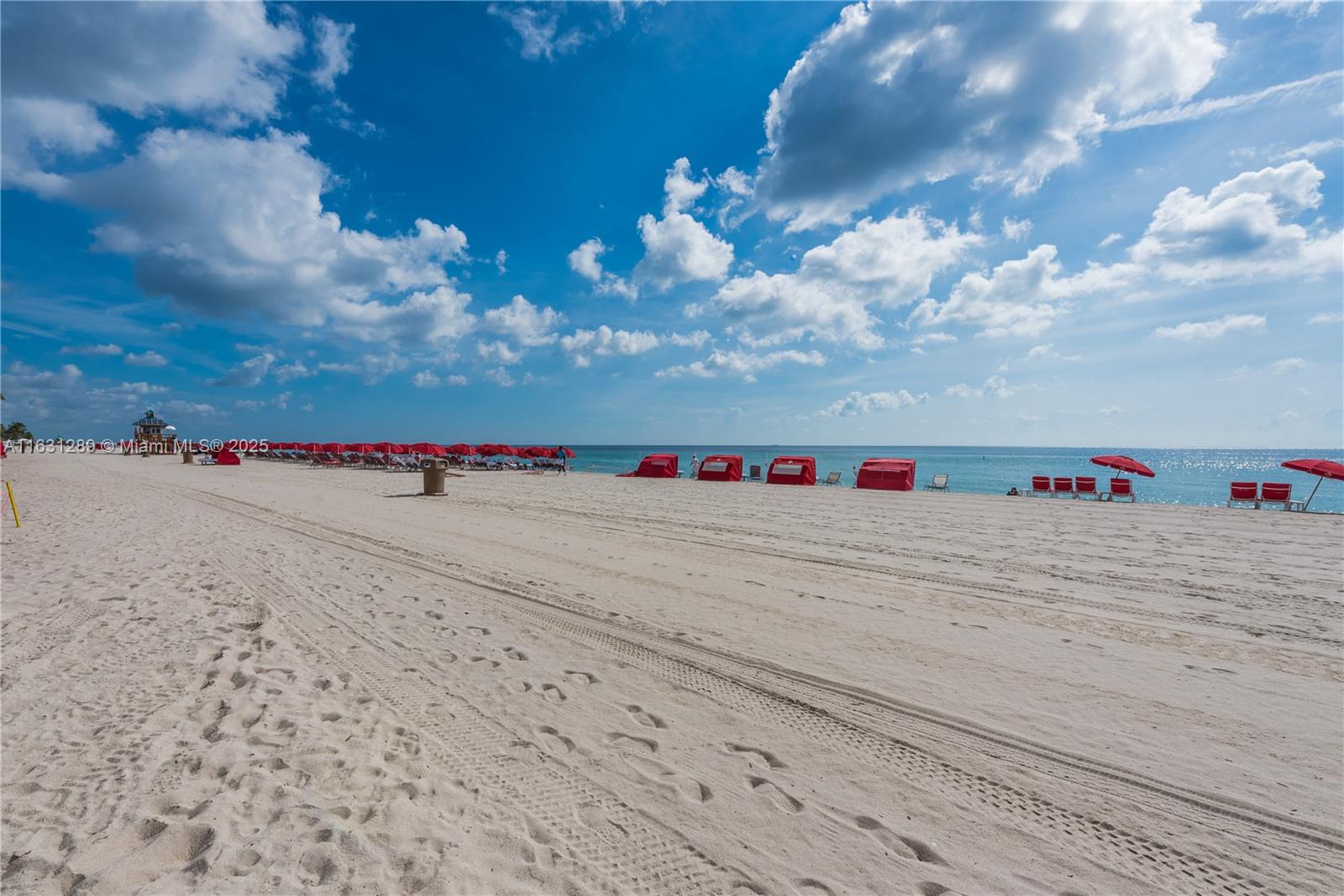 17749 COLLINS AVENUE COND - Residential