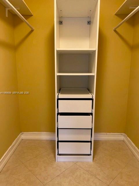 CYPRESS BEND CONDOMINIUM - Residential Lease