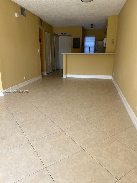 CYPRESS BEND CONDOMINIUM - Residential Lease