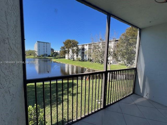 CYPRESS BEND CONDOMINIUM - Residential Lease