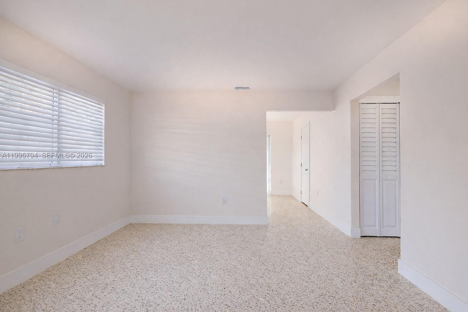 RIVERSIDE FARMS - Residential Lease