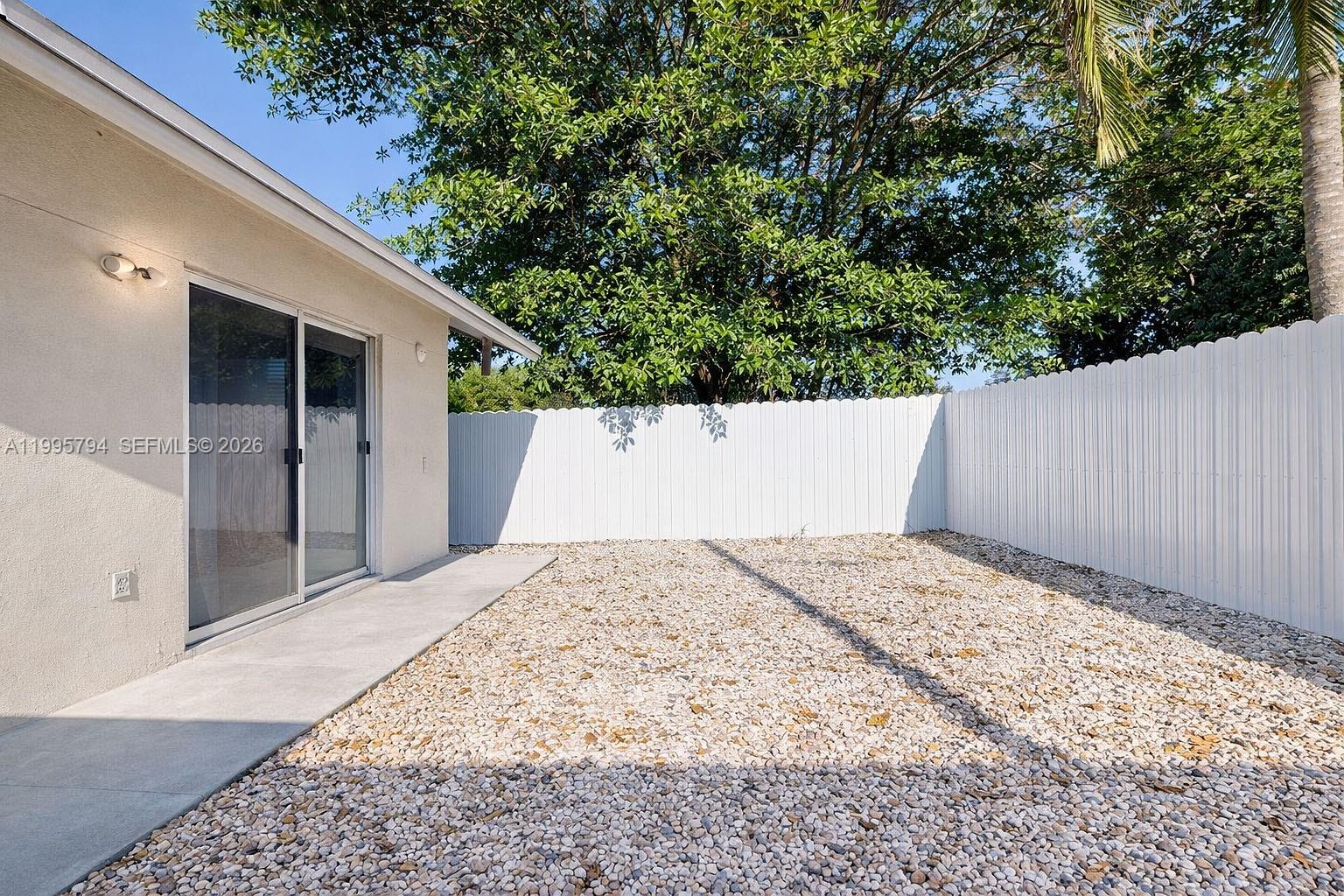 RIVERSIDE FARMS - Residential Lease