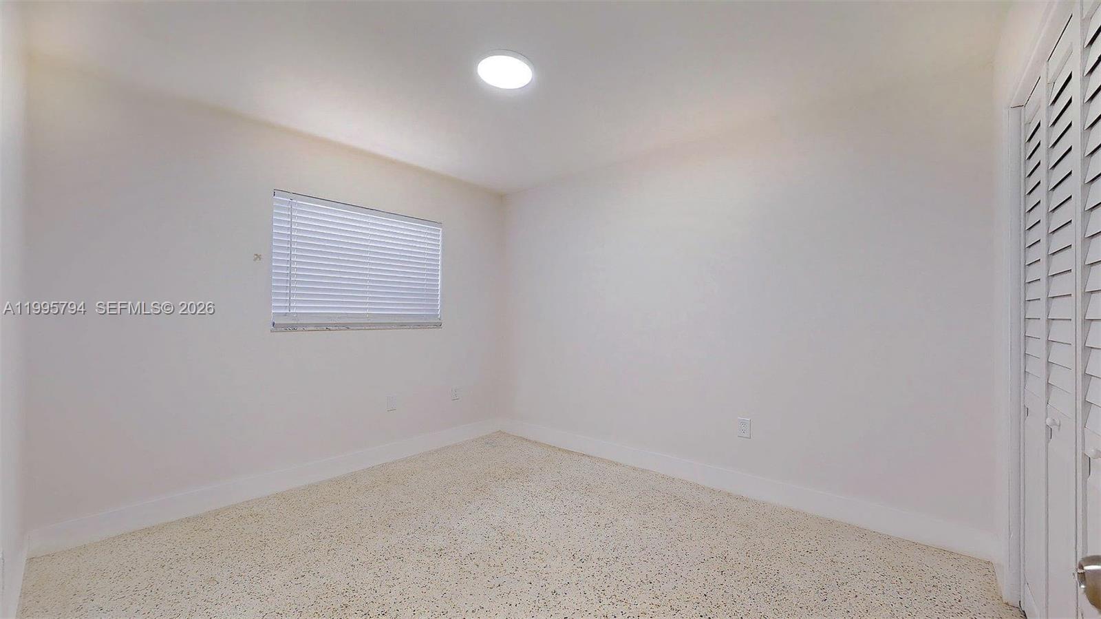 RIVERSIDE FARMS - Residential Lease