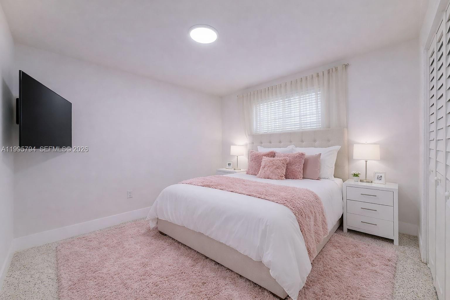 RIVERSIDE FARMS - Residential Lease