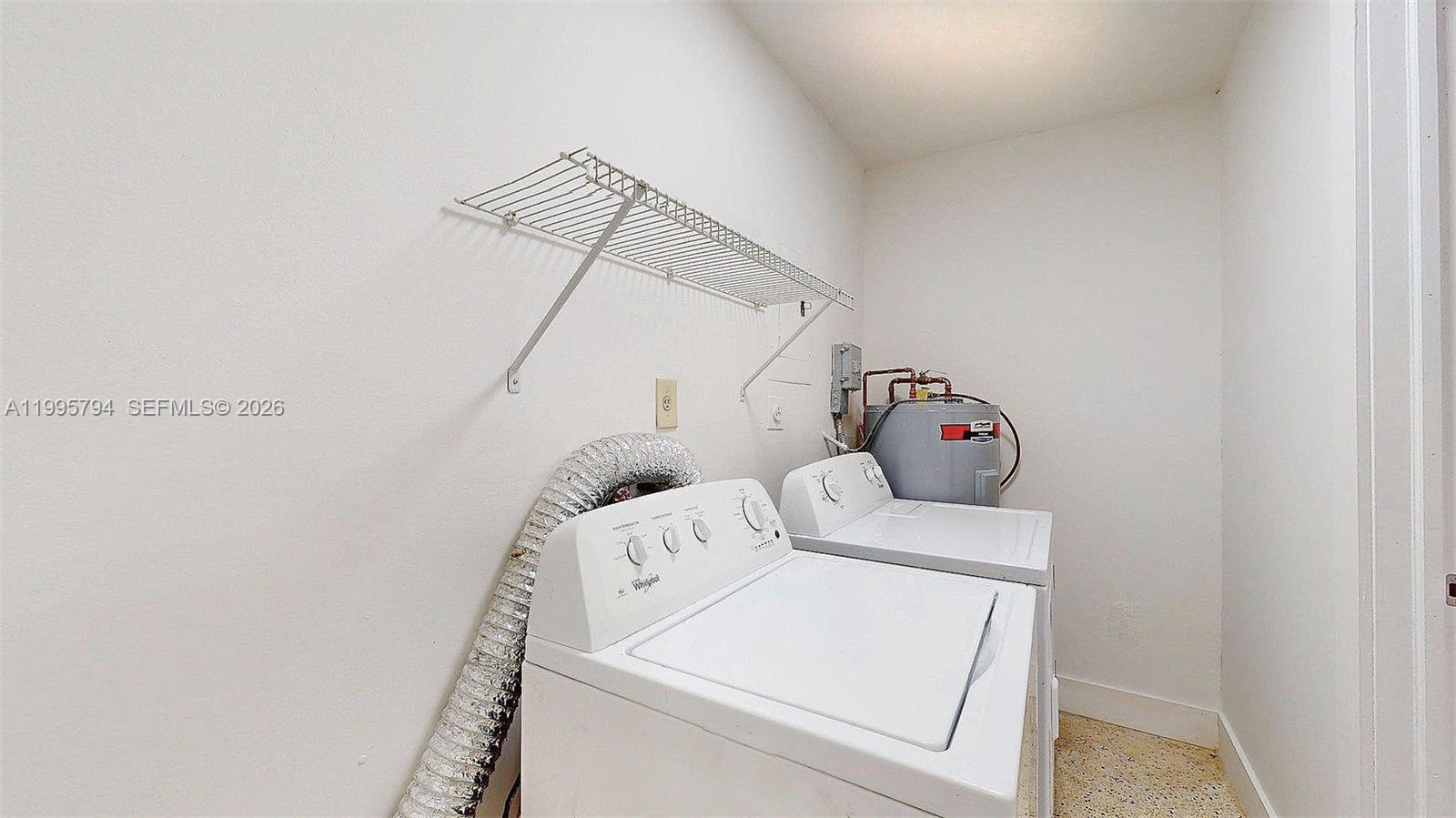 RIVERSIDE FARMS - Residential Lease