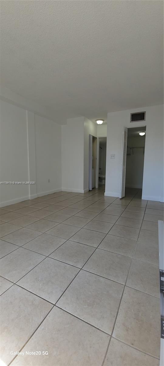 THE BERKELEY CONDO - Residential