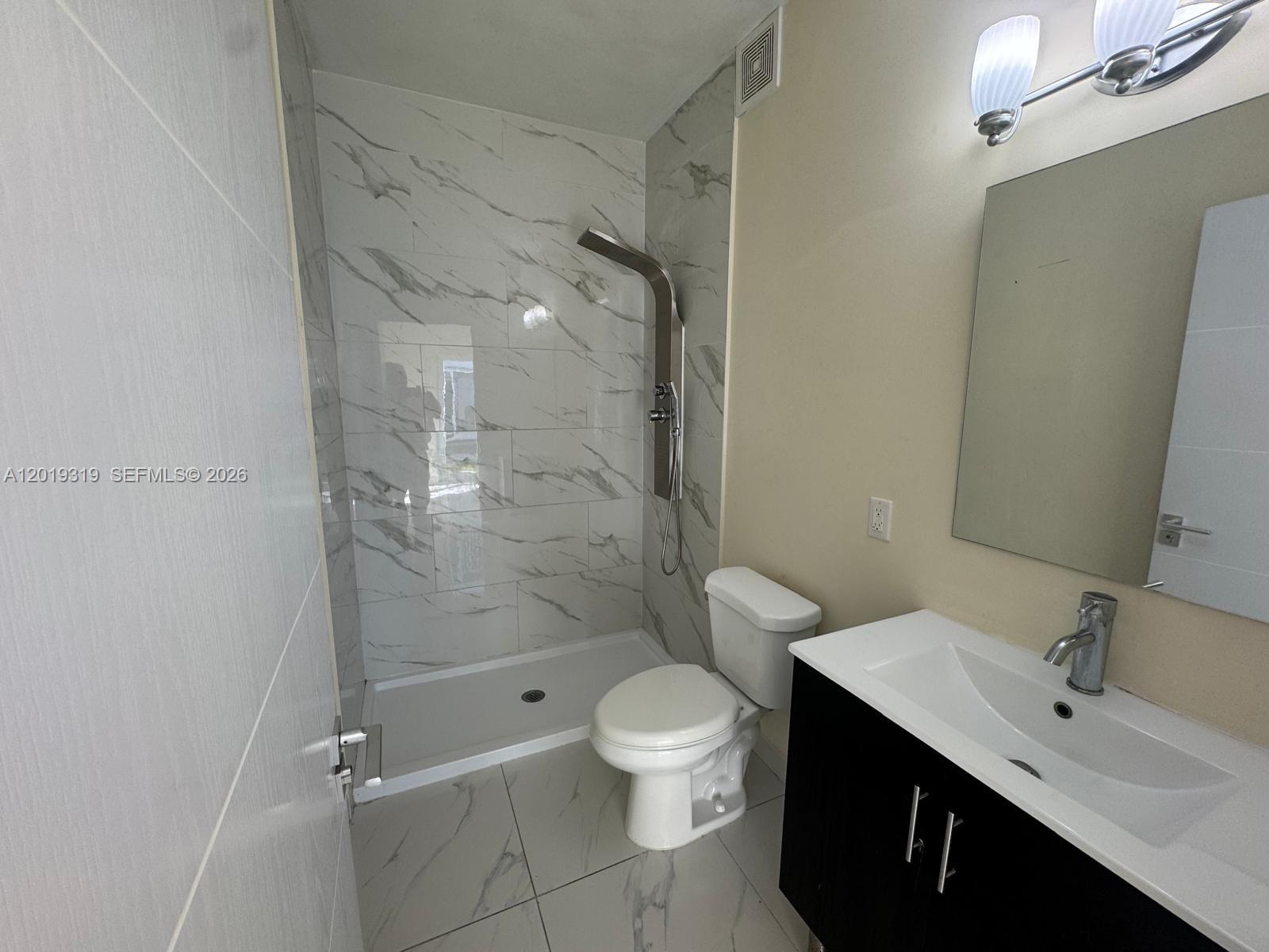 VITTORIA GARDENS - Residential