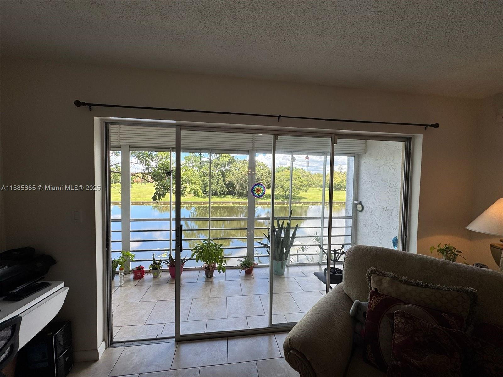 LAS VISTAS F IN INVERRARY - Residential