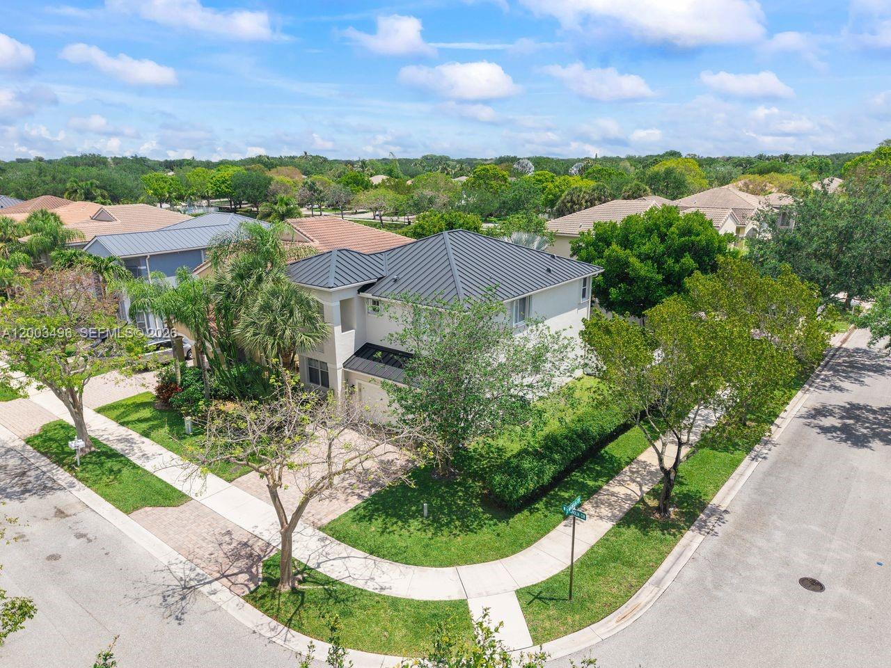 SABAL LAKES PH 4 - Residential