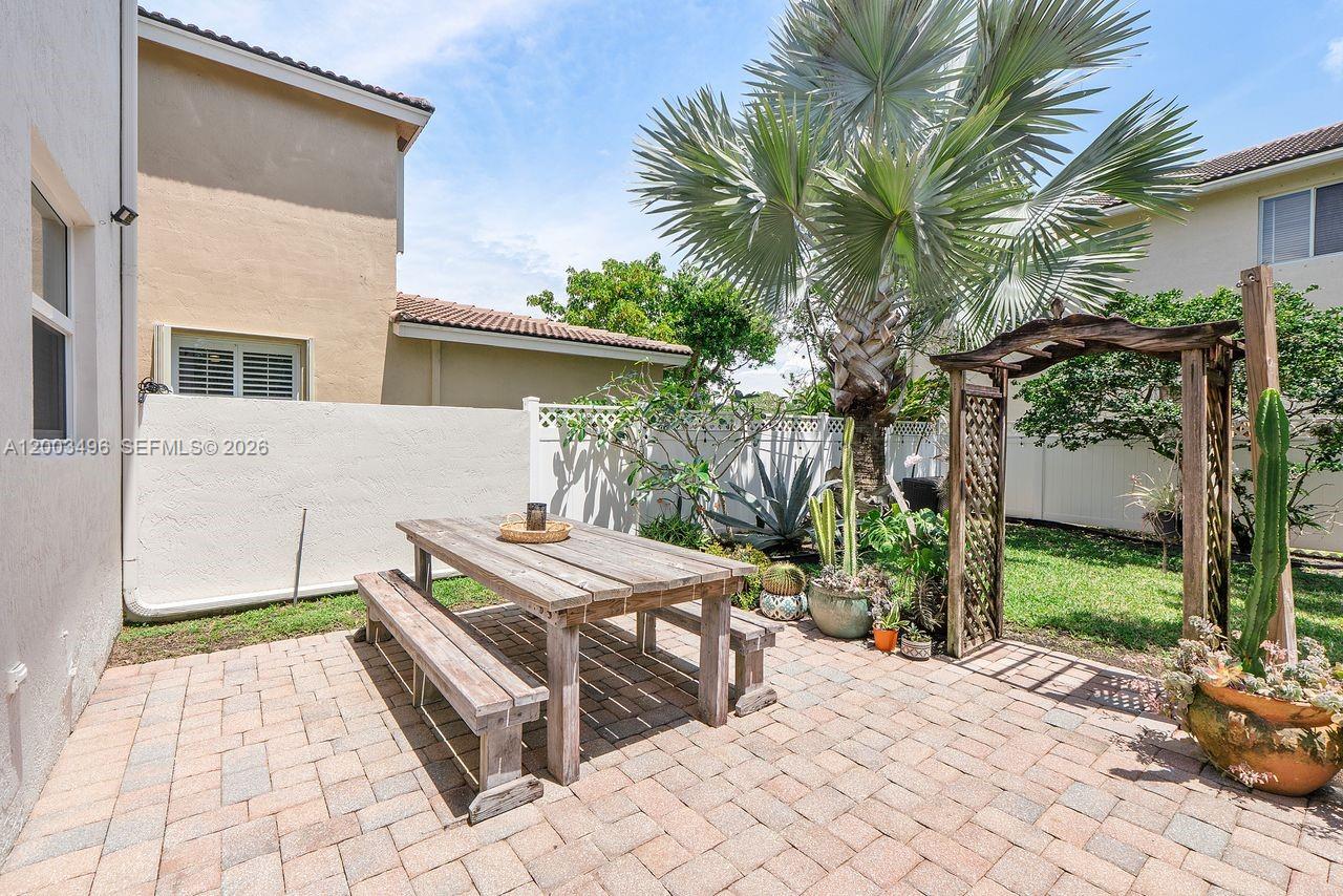 SABAL LAKES PH 4 - Residential