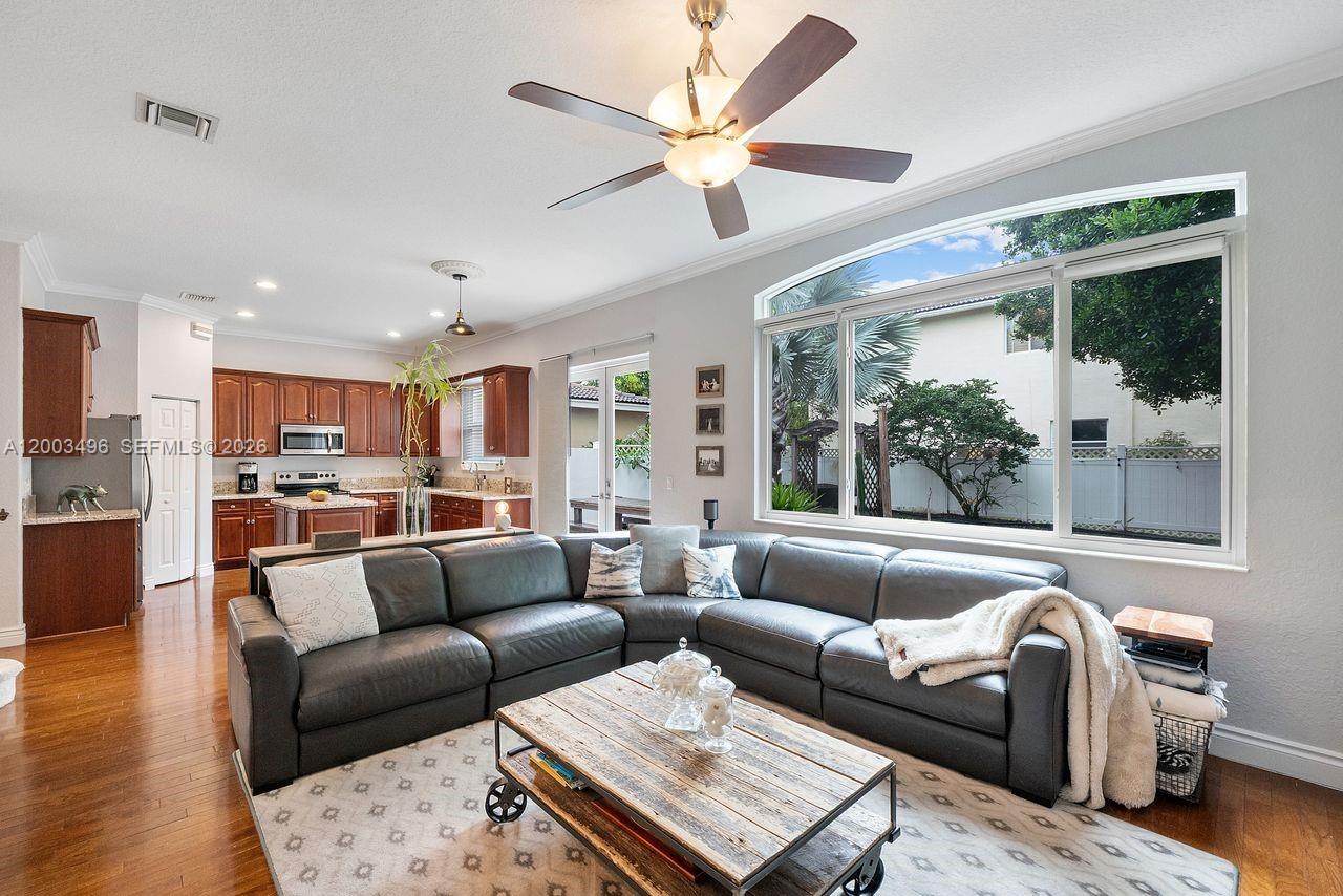 SABAL LAKES PH 4 - Residential