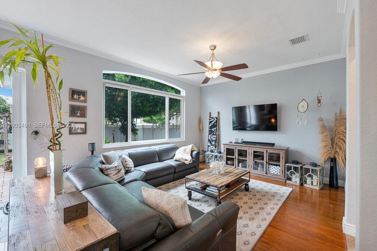 SABAL LAKES PH 4 - Residential