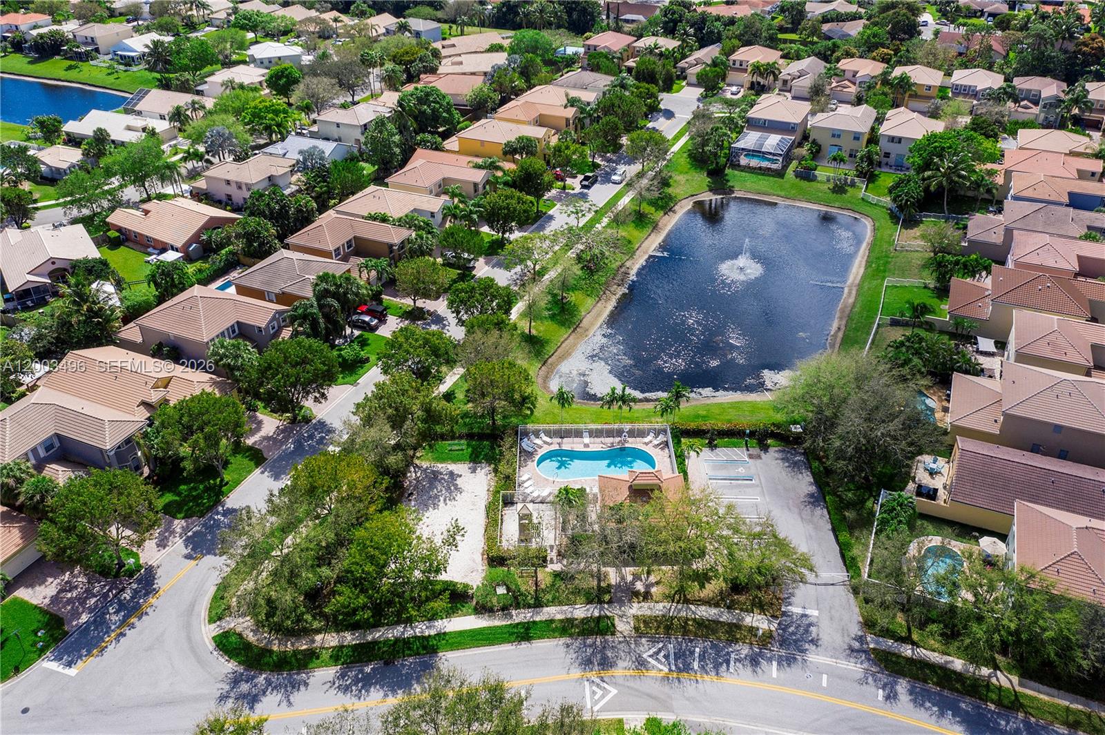 SABAL LAKES PH 4 - Residential