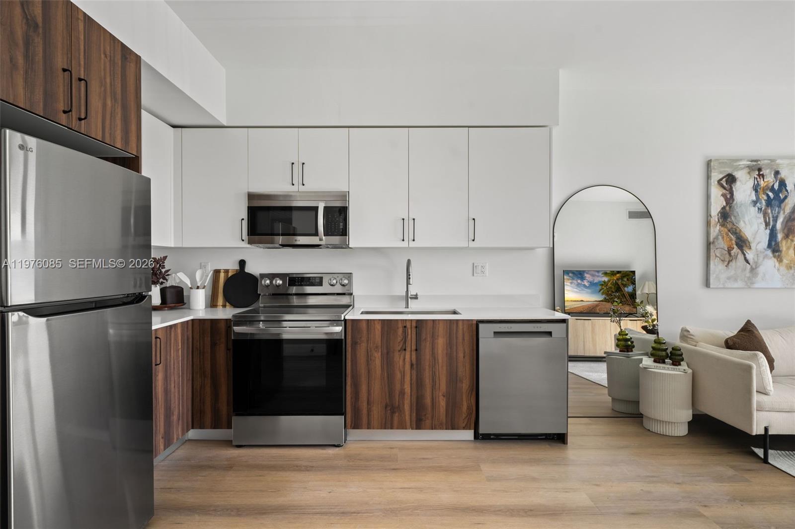 Aventura Quattro - Residential Lease