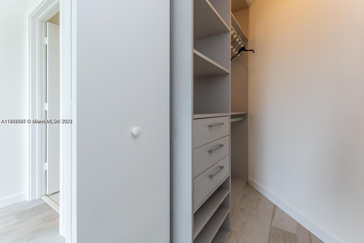 GRAN PARAISO CONDO - Residential