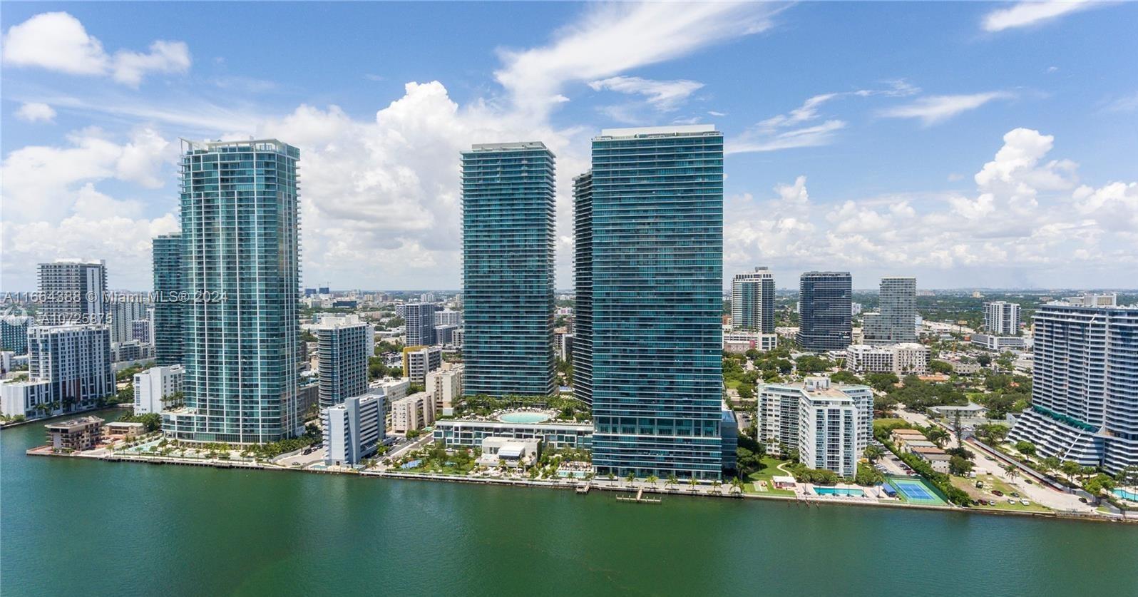 GRAN PARAISO CONDO - Residential