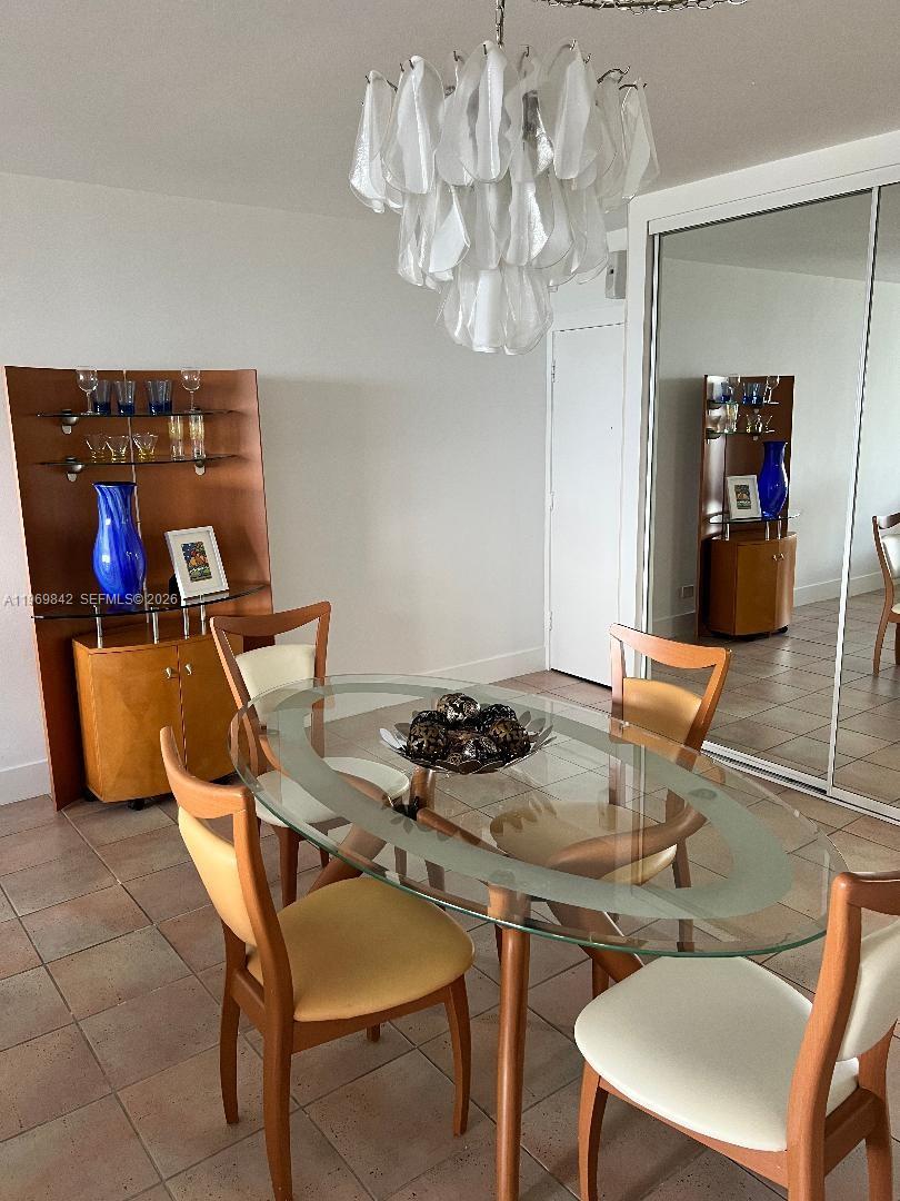 THE CARRIAGE CLUB NORTH C - Residential Lease