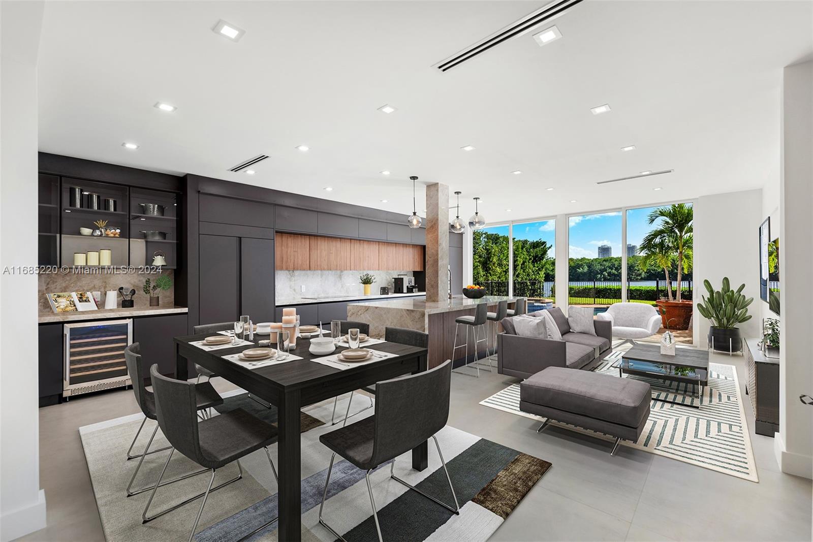 AVENTURA LAKES - PHASE II - Residential