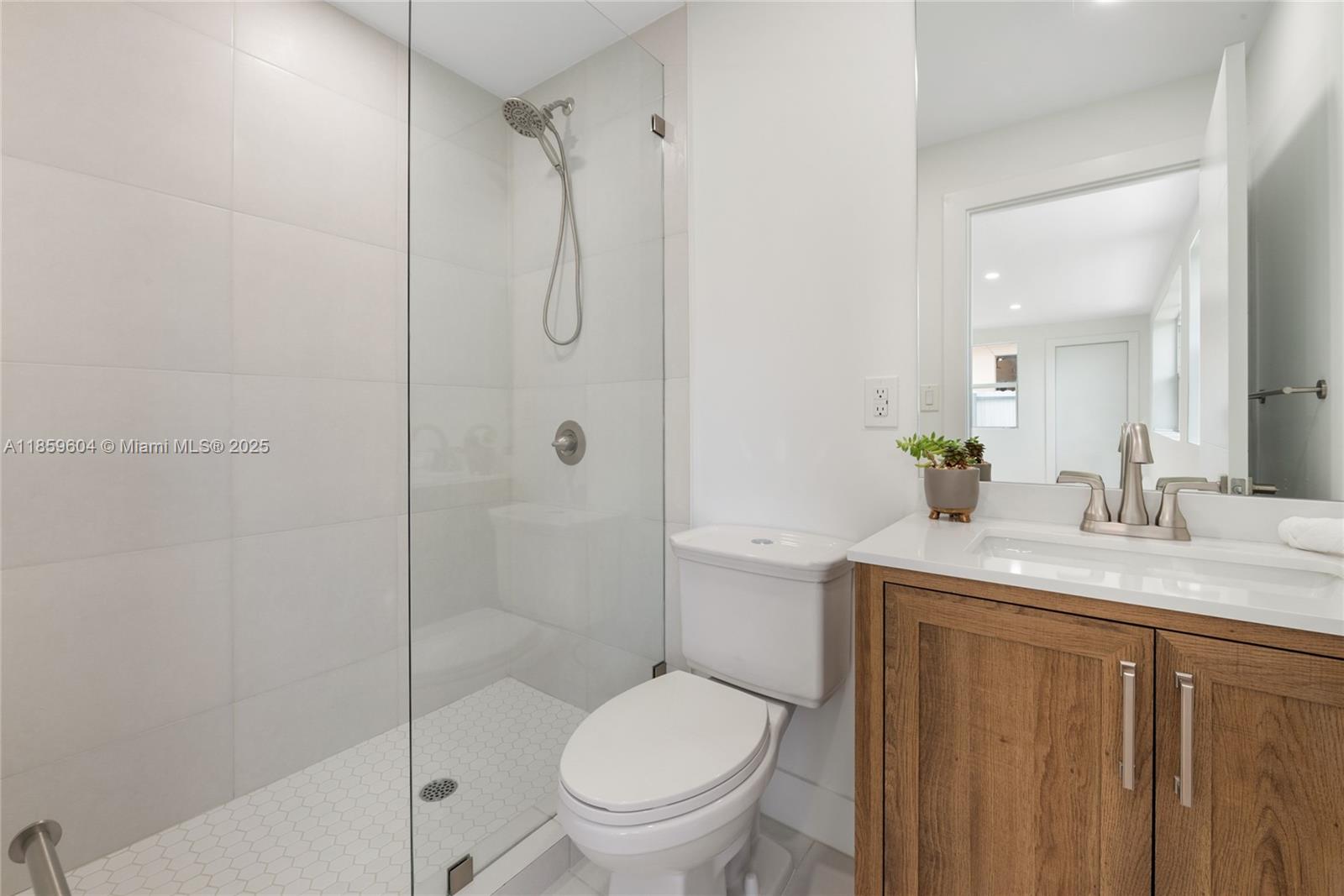 CORAL VILLAS REV - Residential