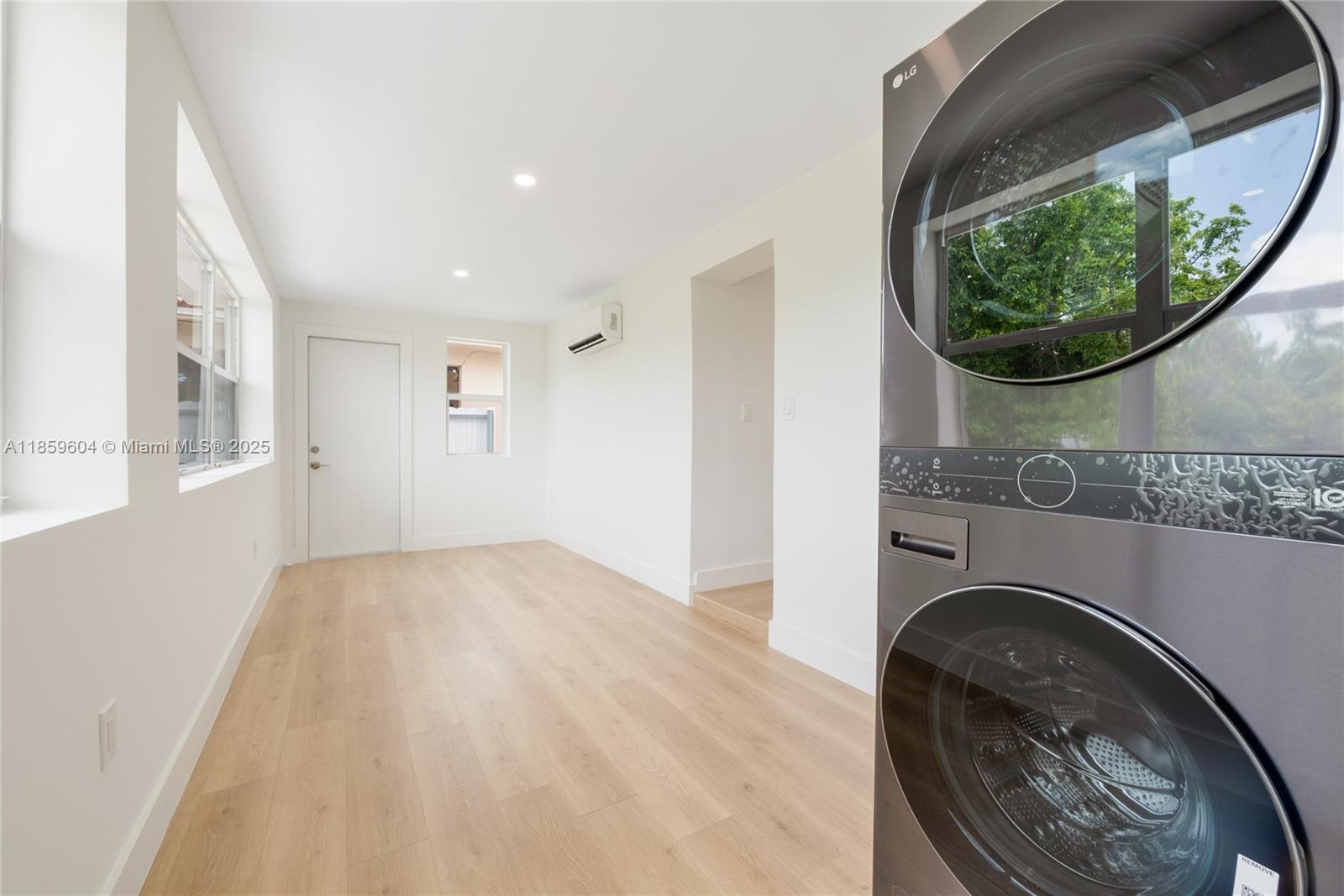 CORAL VILLAS REV - Residential