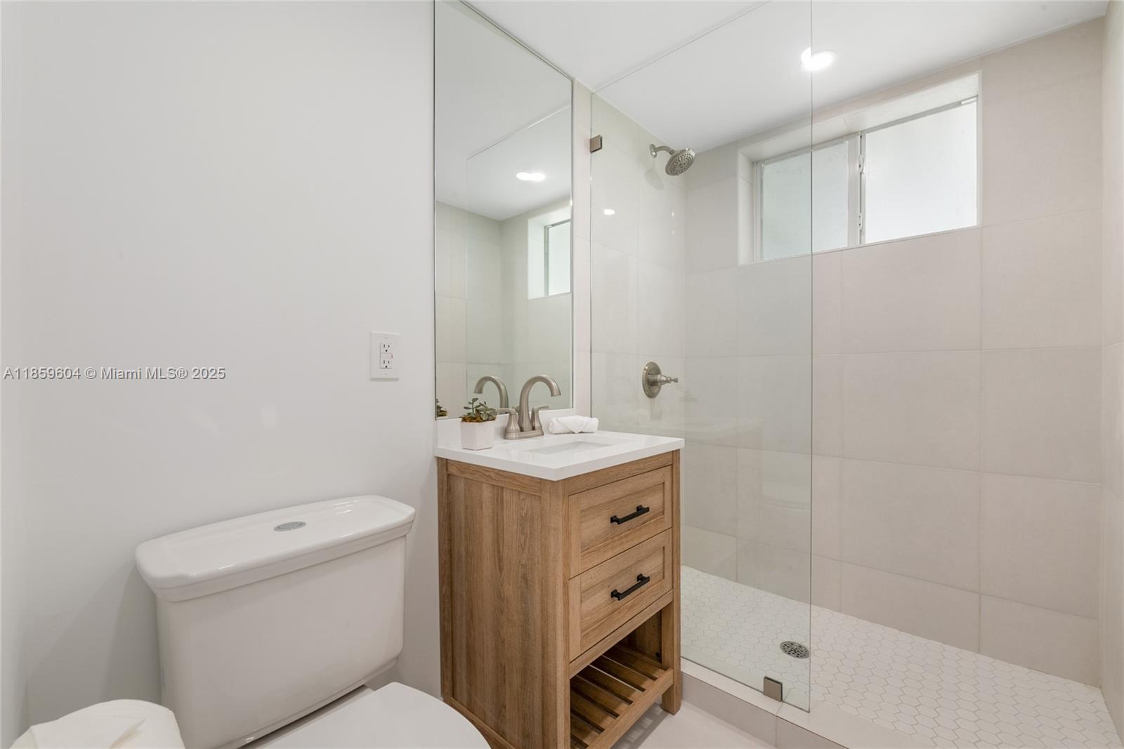 CORAL VILLAS REV - Residential