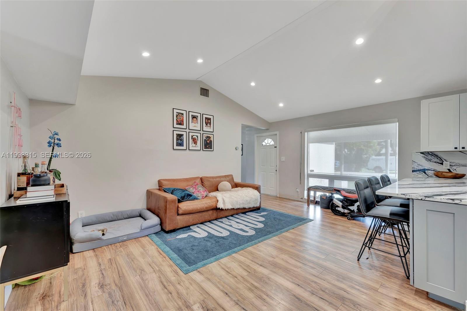 LAKEVIEW HEIGHTS NO 2 - Residential