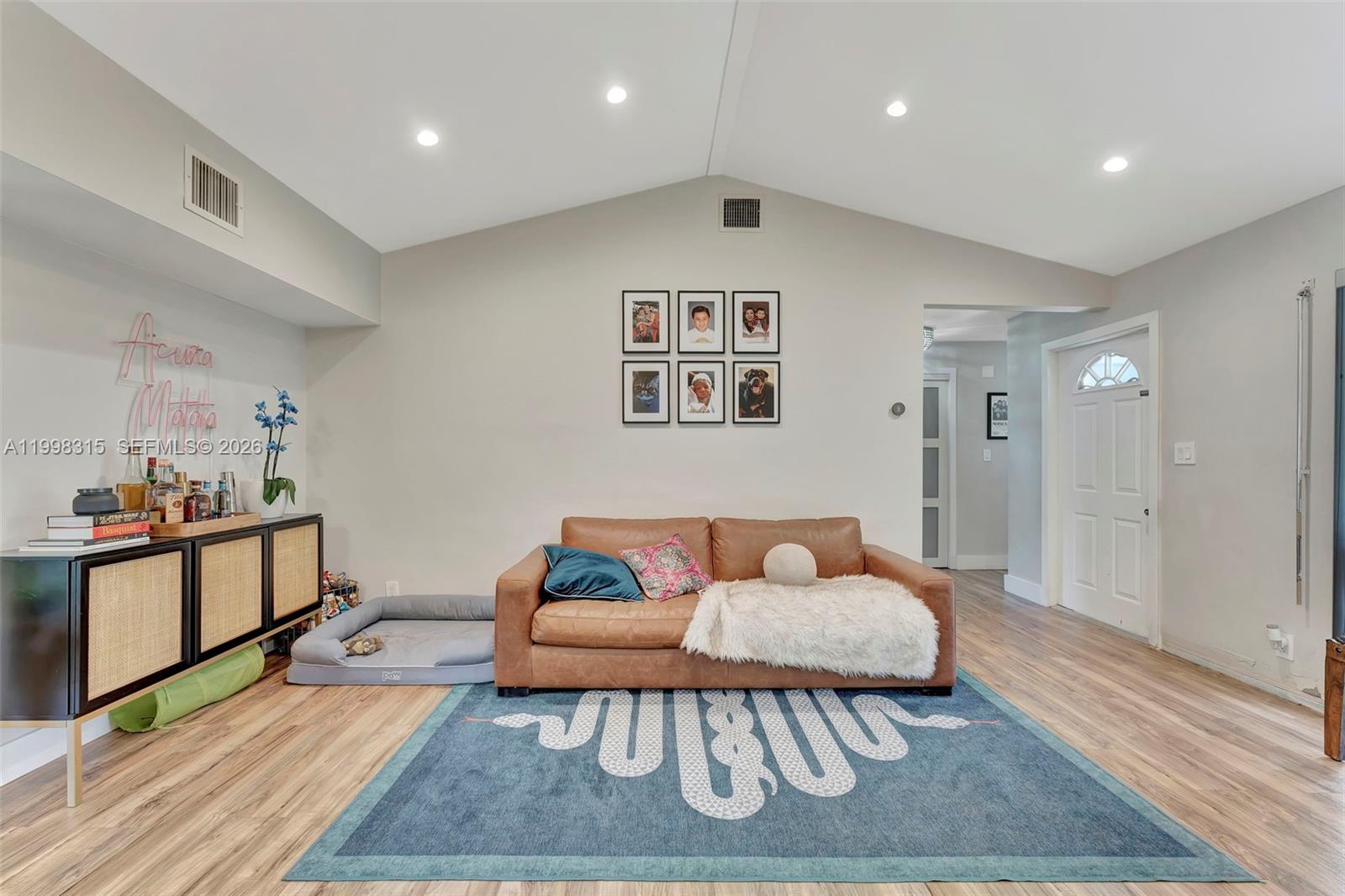 LAKEVIEW HEIGHTS NO 2 - Residential