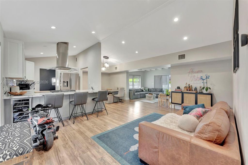 Photo of 3043 Hayes Street, Hollywood, FL 33021 (MLS # A11998315)