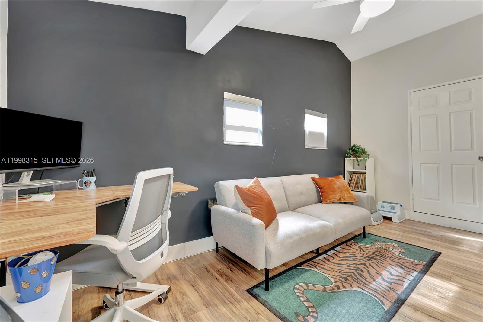 LAKEVIEW HEIGHTS NO 2 - Residential