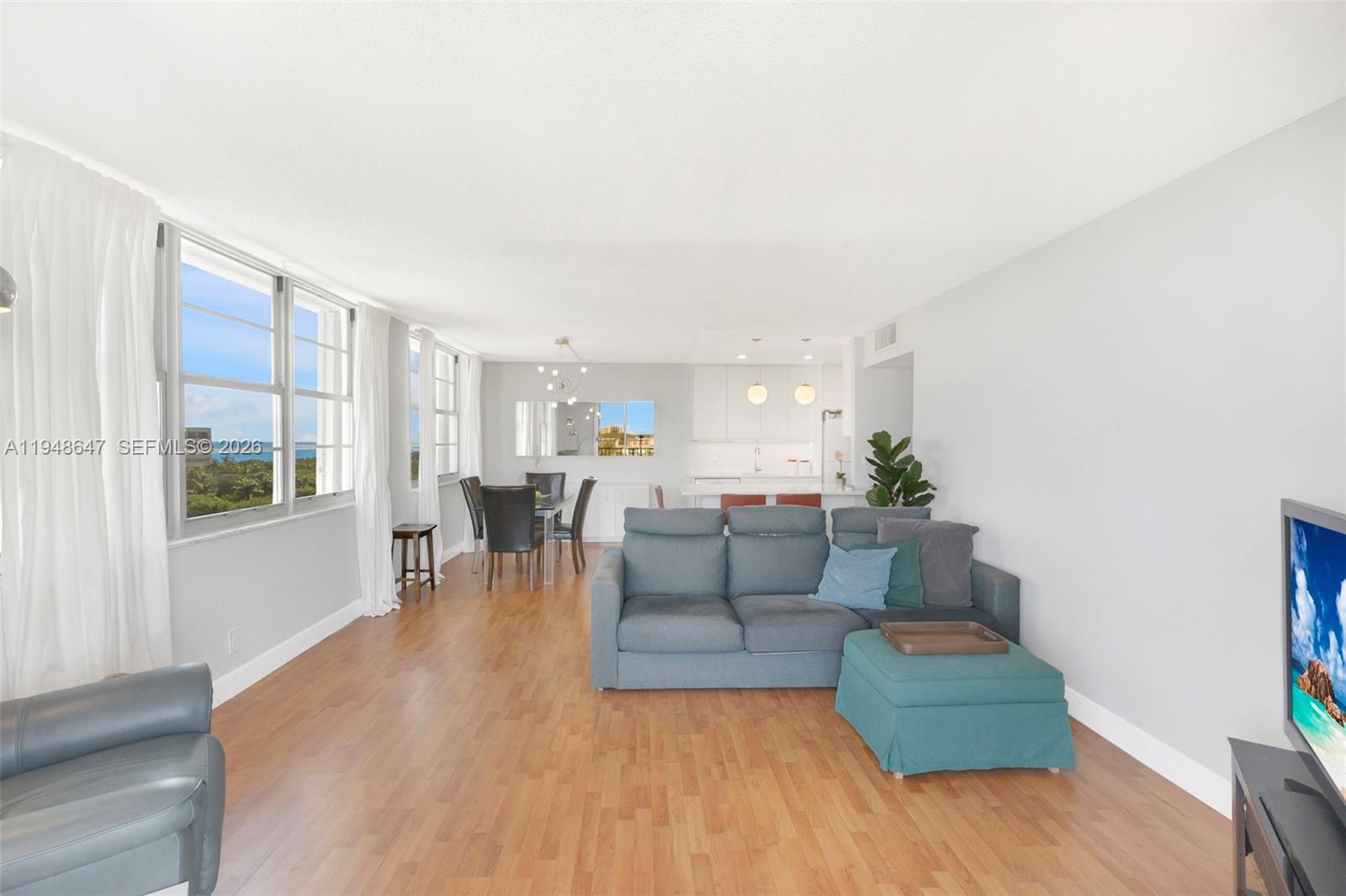 BOCA TOWERS CONDO PORTION - Residential